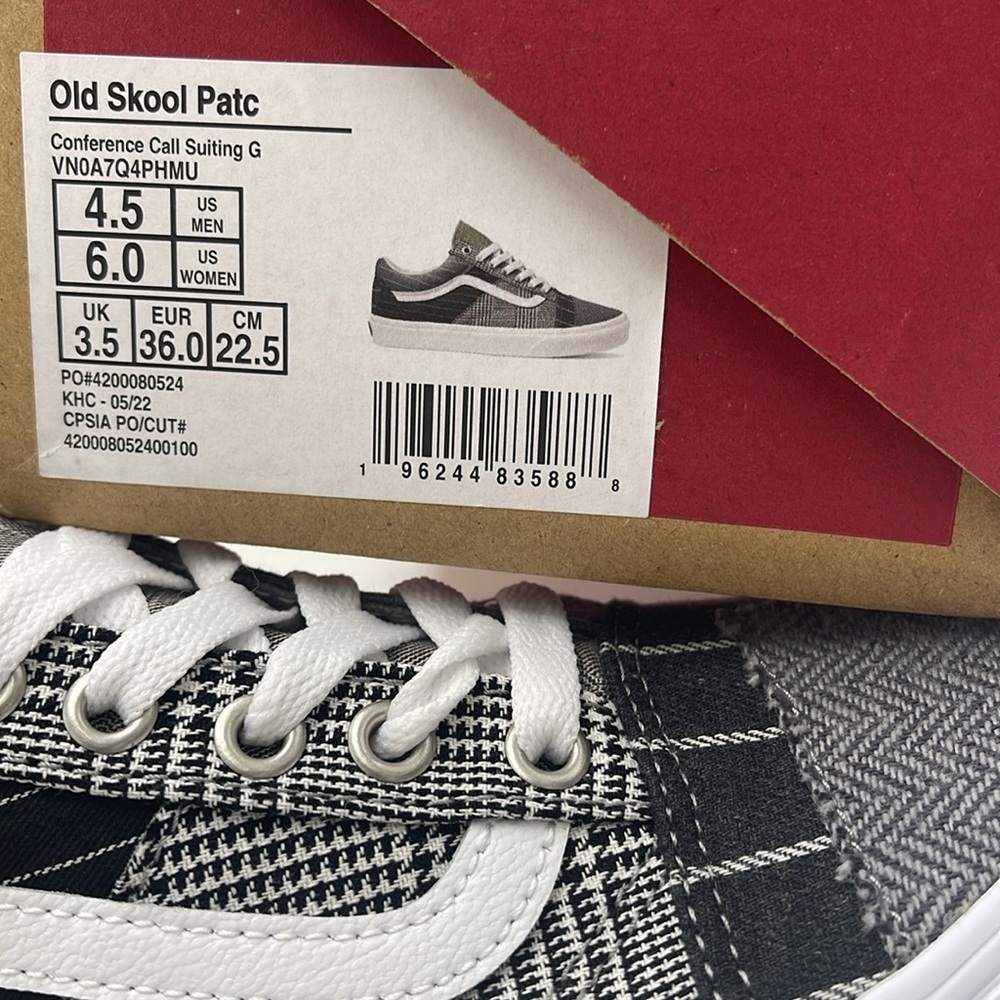 Vans WMNS Black and Gray Sneakers Old Skool Patchwork 
Conference Call Suiting - Picture 16 of 16